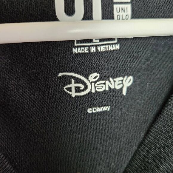 Uniqlo X Disney Mickey T-shirt - Picture 4 of 7
